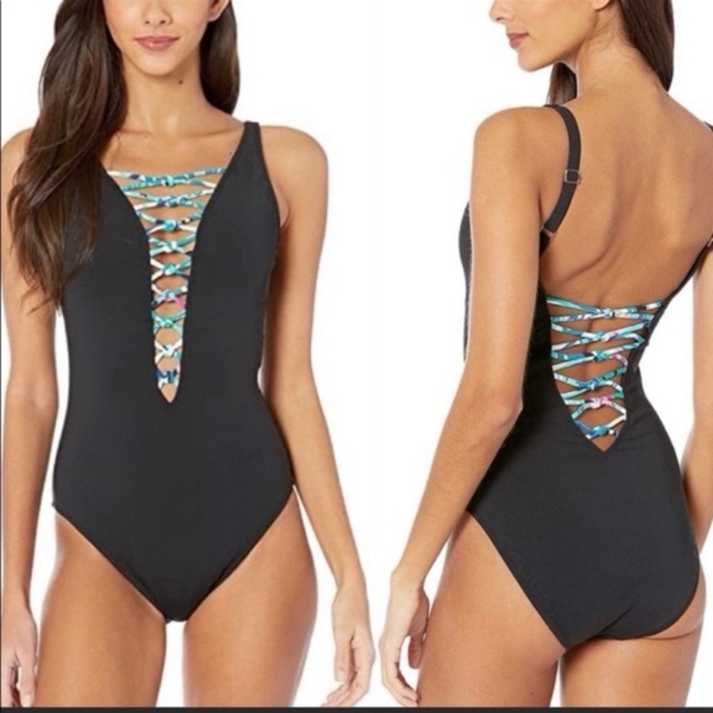 Lilly Pulitzer isle lattice one piece swimsuit black